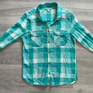 American Eagle Outfitters Button Up Long Sleeve Shirt